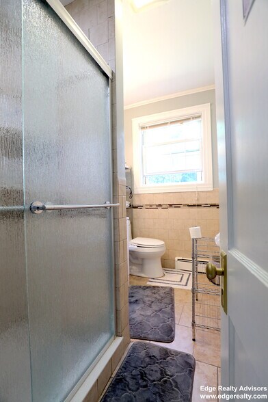 Building Photo - 27 South Crescent Circuit