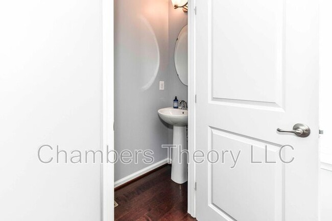 Building Photo - 1778 Rockledge Terrace