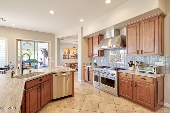 Building Photo - 6226 E Sienna Bouquet Pl