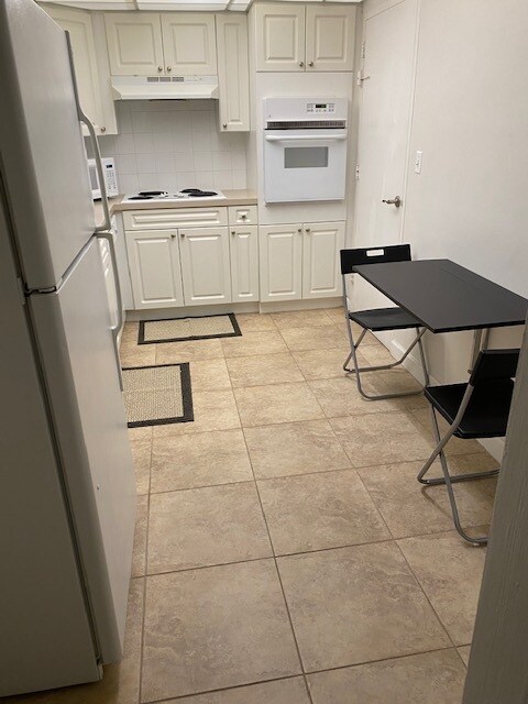 Updated Kitchen - 3801 S Ocean Dr