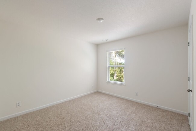 Building Photo - 364 Hayley Marie Ln