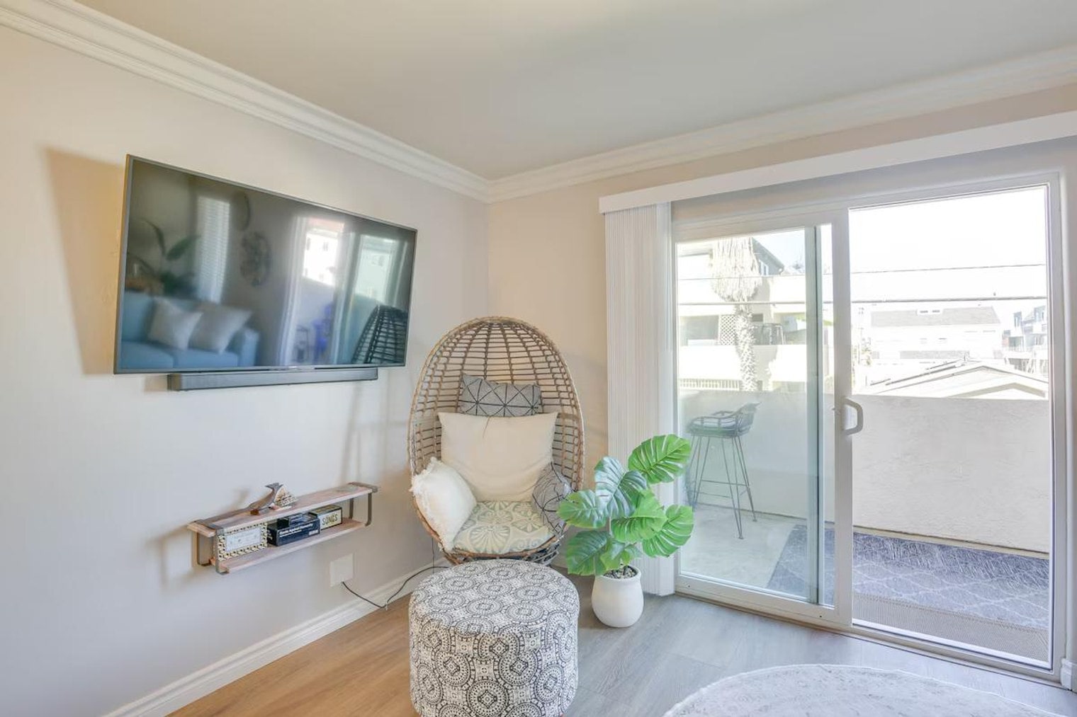 Building Photo - 126 Elder Ave