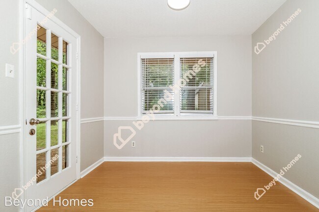 Building Photo - 3 br, 2 bath House - 70 Kingspark