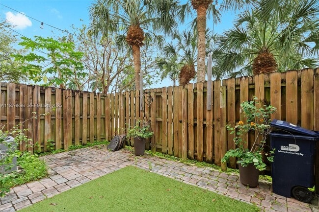 Building Photo - 9041 SW 227th St