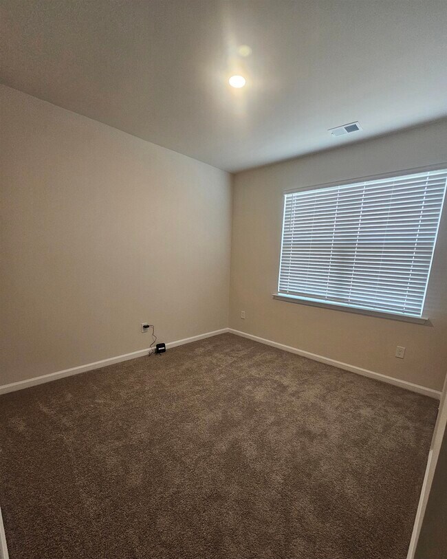 Building Photo - 143 Honey Jar Wy