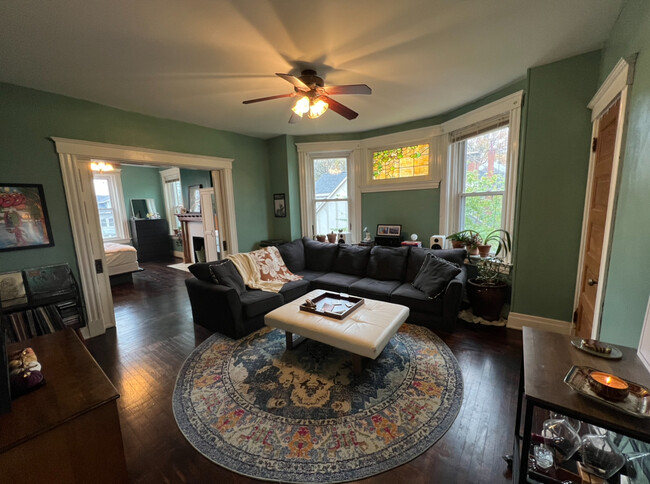 Living Room - 463 Purcell Ave