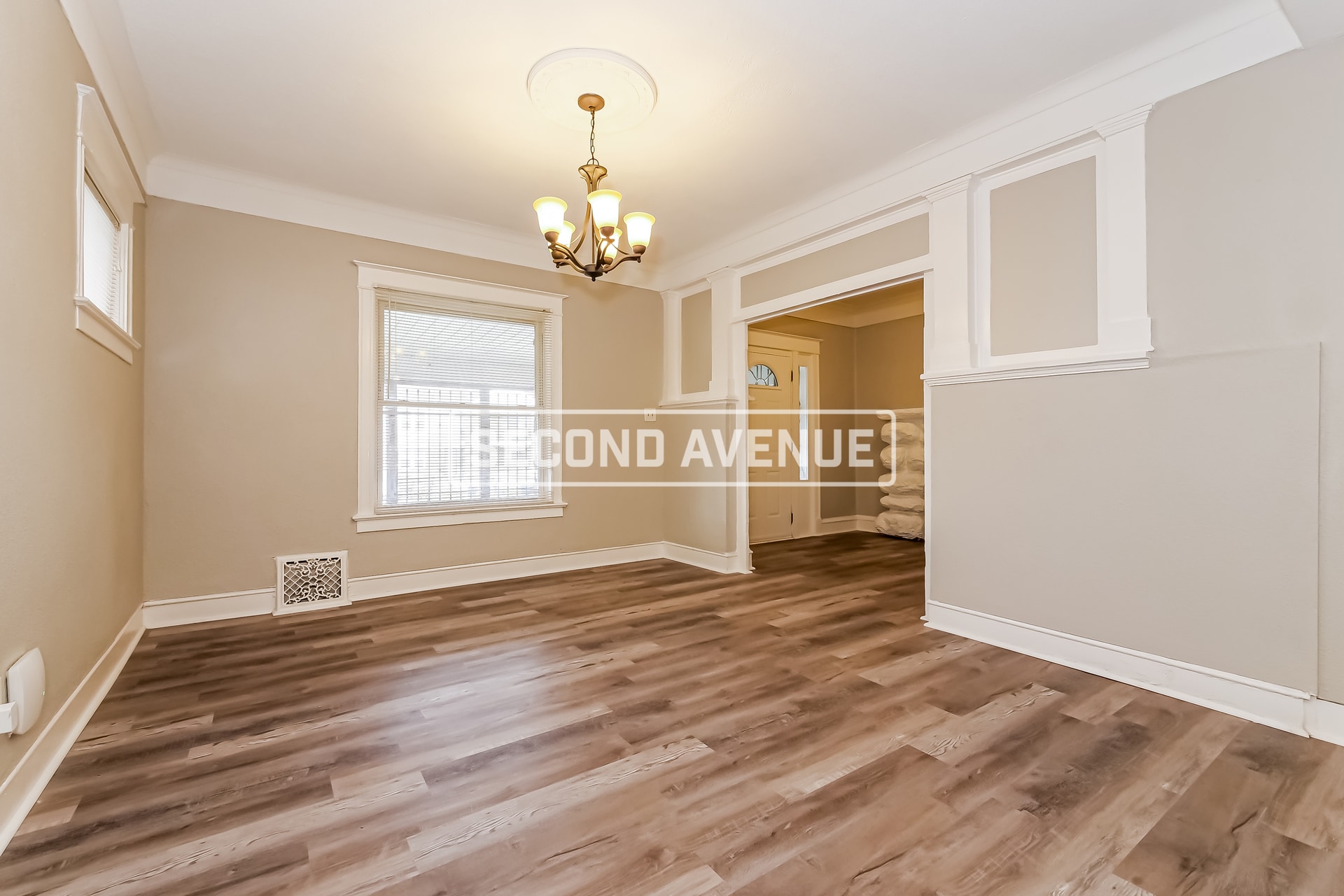 Building Photo - 3317 Agnes Ave