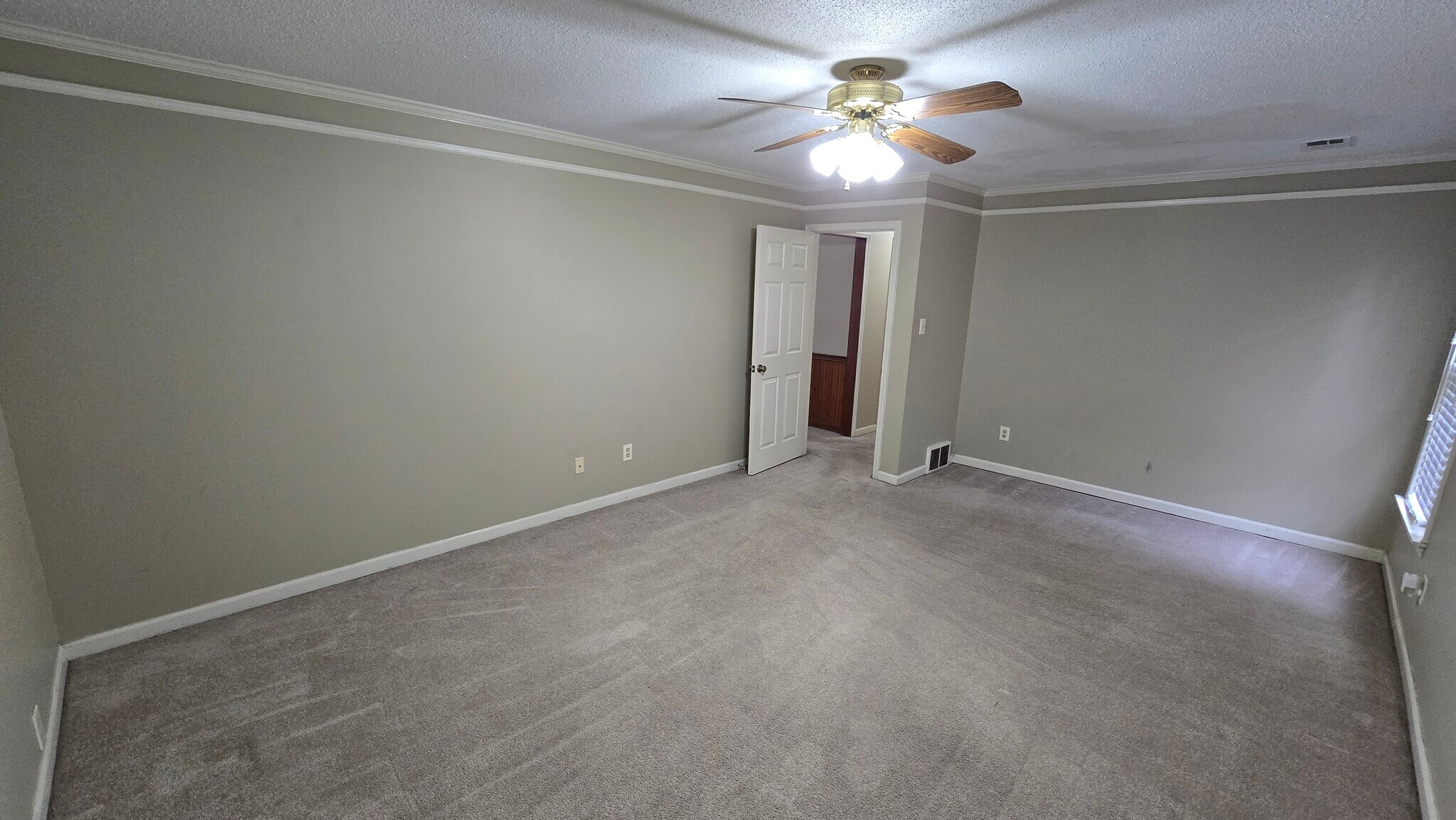 Building Photo - 1388 Hardwood Trl