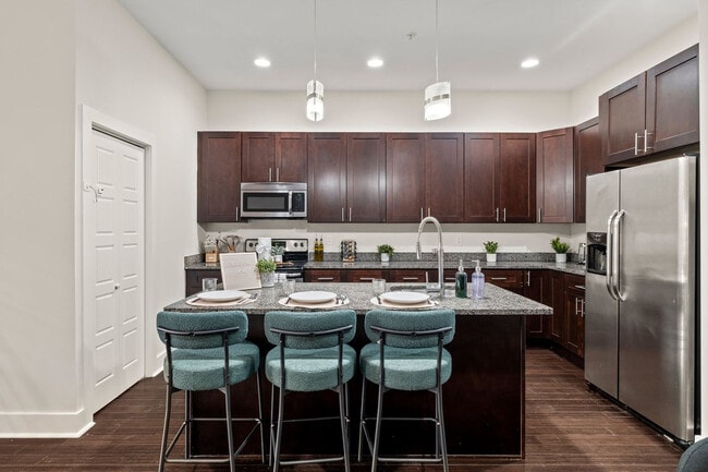 Building Photo - 826 N Broad St