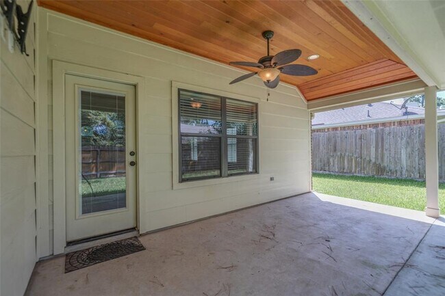 Building Photo - 12130 Brightwood Dr
