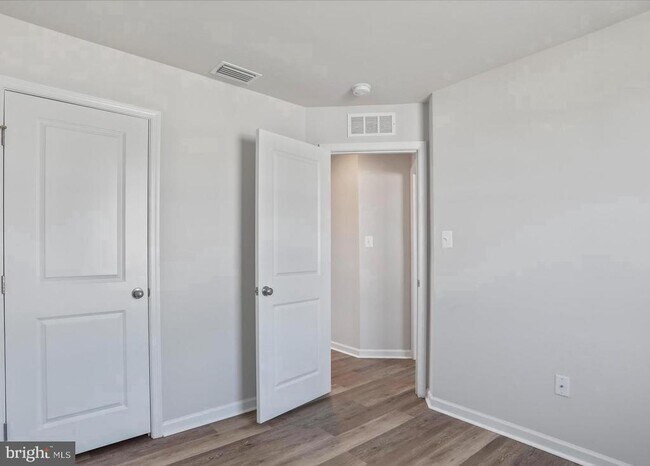 Building Photo - 63 Ogunquit Dr