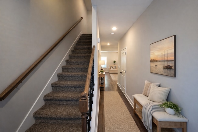 Building Photo - Modern 3 Bedroom Townhome in Prime Location