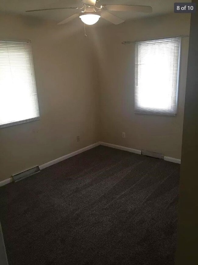 Building Photo - Charming 3 Bedroom Home in Iowa City!