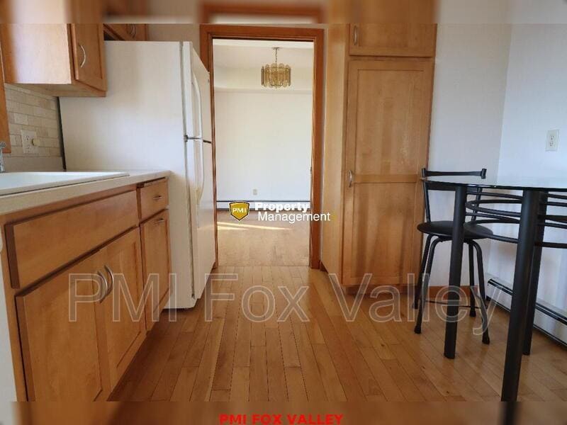 Building Photo - 301 E McArthur St