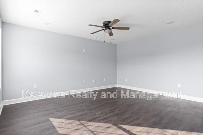 Building Photo - 111 Robertson Hill Rd