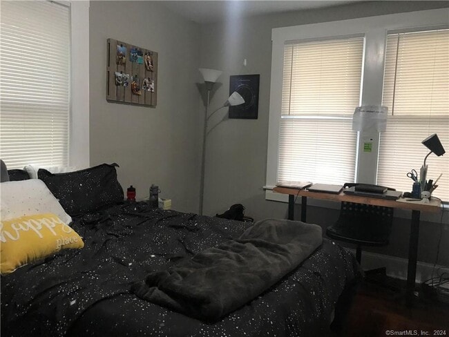 Building Photo - 2677 Dixwell Ave