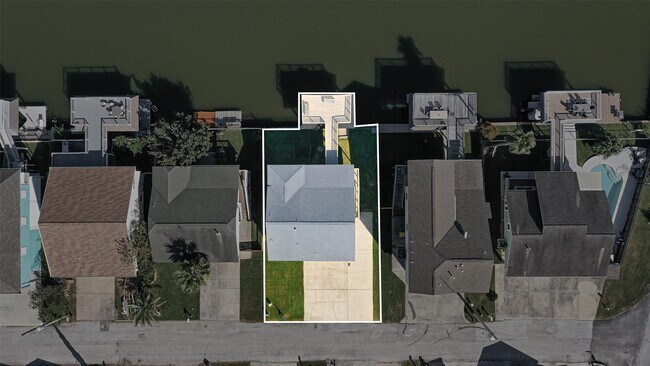 Building Photo - 12 S Sandpiper