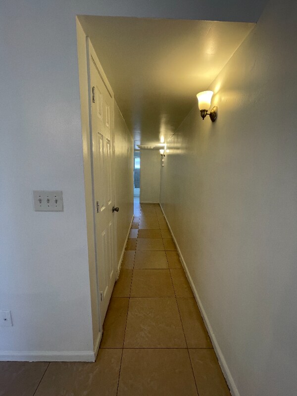 Building Photo - 2715 W Tuckey Ln