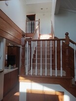 Building Photo - 408 S Ash Ave