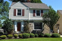 Building Photo - 23805 E Groveland Rd