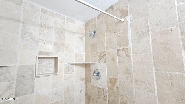 Building Photo - 4724 N 61st Ave