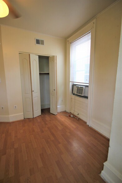 Building Photo - 1715 N 17th St