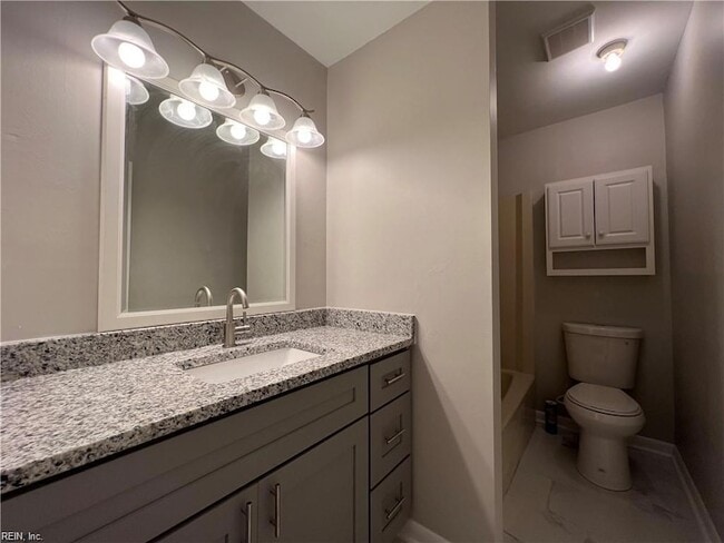 Building Photo - 5025 Eaton Ct