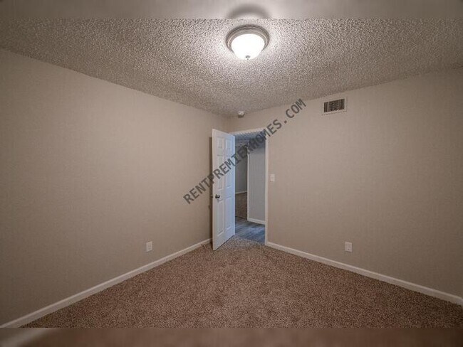 Building Photo - 4309 Glenda Ln