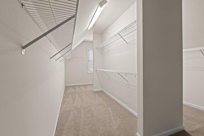 Building Photo - 1037 Windermere Crossing