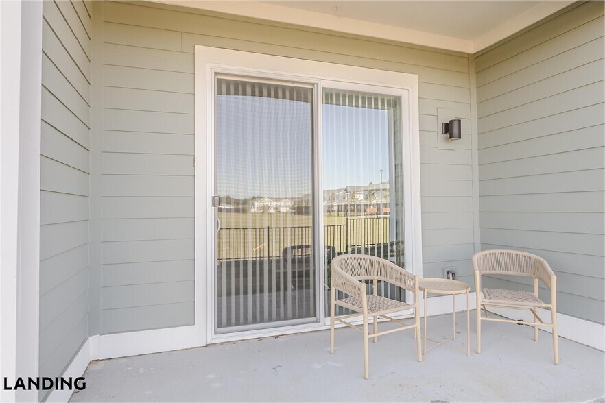 Building Photo - 515 Corso Ln