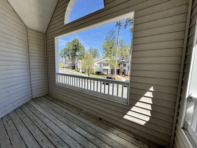 Building Photo - 1109 Turtle Creek Rd