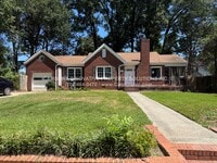 Building Photo - 1102 Ebenezer Ave Ext