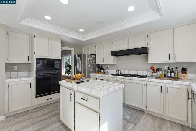 Building Photo - 342 Newcastle Ln