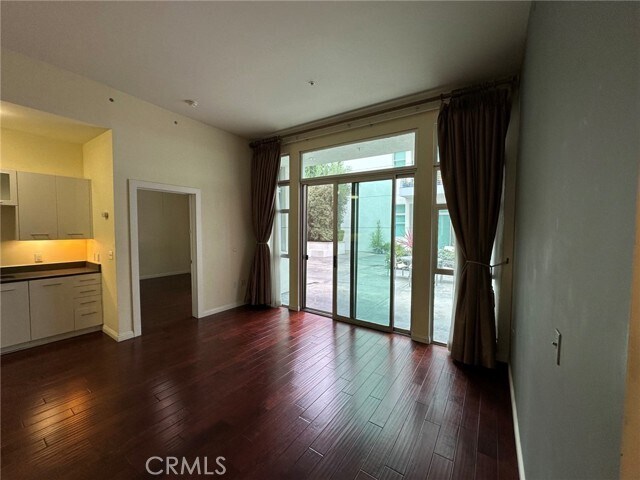Building Photo - 238 S Arroyo Pkwy