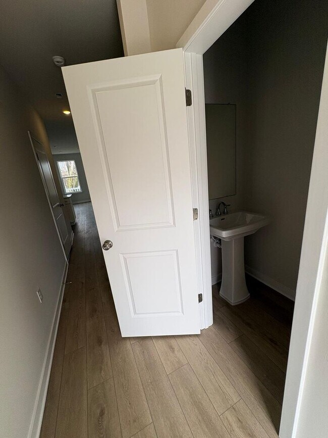 Building Photo - Brand new End Unit Spacious 3BR Townhome in Downingtown Ridge Community  *****LIMITED TIME FIRST ...