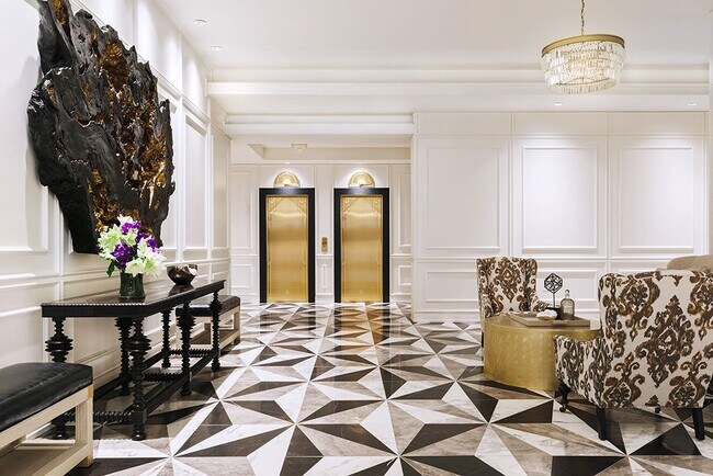 Lobby - Astor House