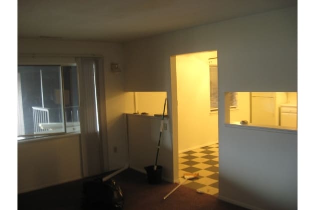 Living Room - North Mason Apartments