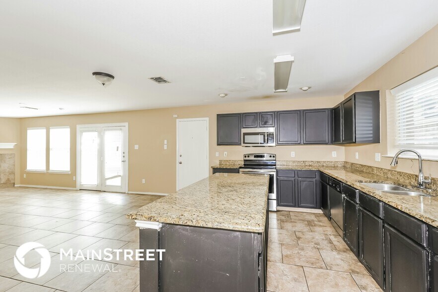 Building Photo - 316 Timberline Dr