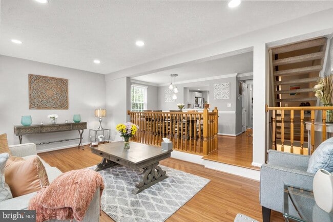 Building Photo - 43982 Choptank Terrace