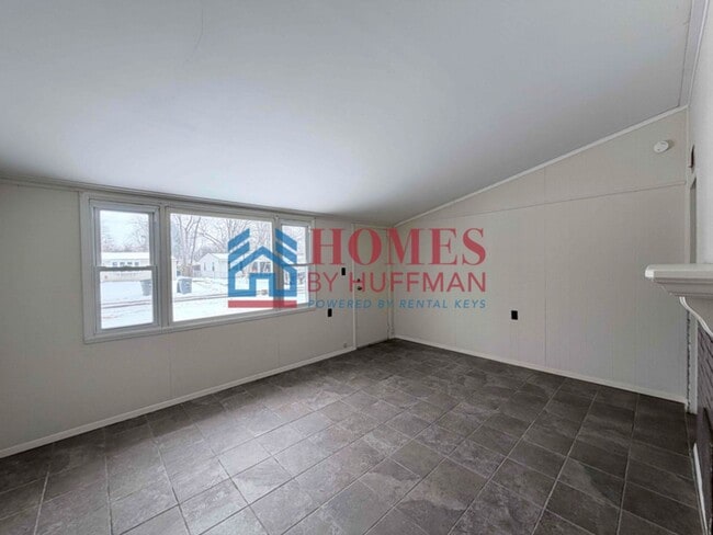 Building Photo - Two Bedroom House | Deposit Special!!!