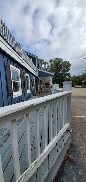 Building Photo - 79 MA-130