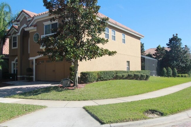 Building Photo - 6935 Brescia Way