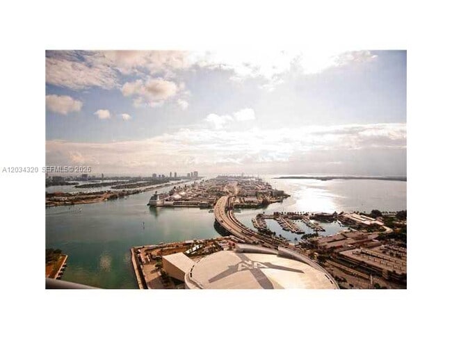 Building Photo - 888 Biscayne Blvd