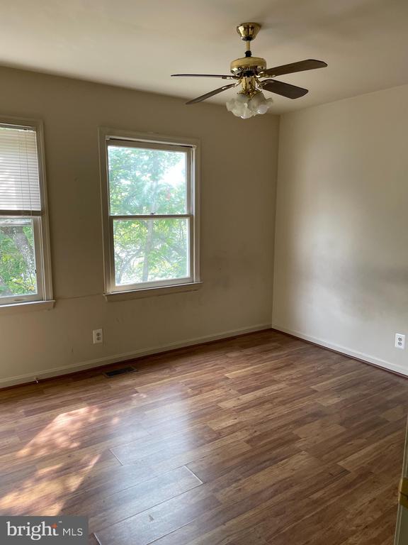 Building Photo - 809 Madison Ct