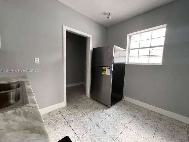 Building Photo - 3710 SW 87th Ct