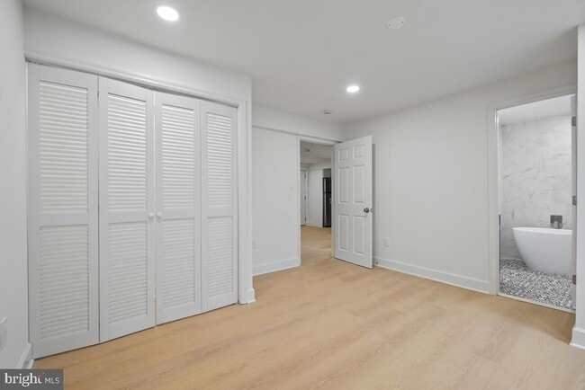 Building Photo - 8728 Old Courthouse Rd