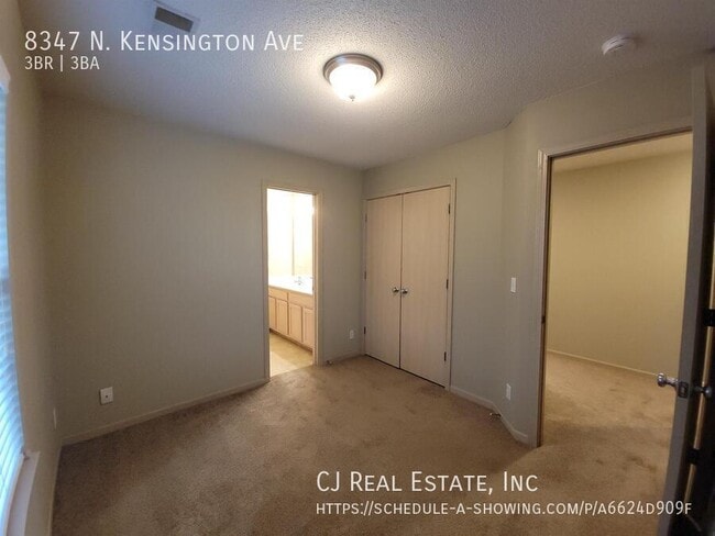 Building Photo - 8347 N Kensington Ave