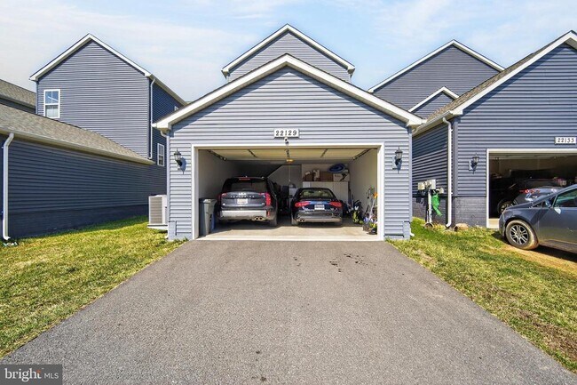 Building Photo - 22129 Clarksburg Rd