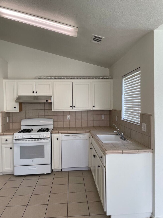 Building Photo - Available Now! – Beautiful Corner Lot Home