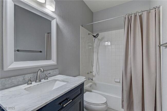 Building Photo - 7456 Oatman Ln